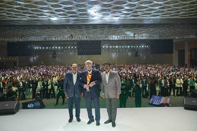 SUCCESS GYAN’S CHANGEMAKERS 2025: A CELEBRATION OF INSPIRATION, INSIGHT AND IMPACT 1 surendran ceo founder jack canfield praveen coo success gyan