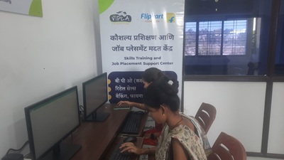 Flipkart Foundation and Vipla Foundation Collaborate to Empower Women Through Employability Skills Training 1 women undergoing digital skills training at the center in pune