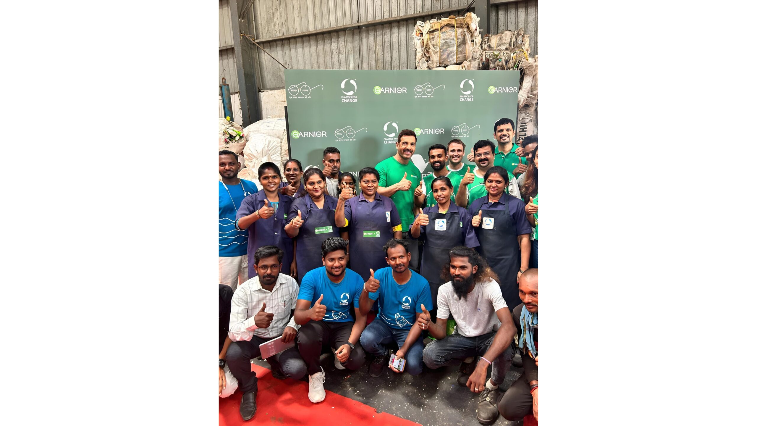 GARNIER LAUNCHES BEACH CLEAN-UP AT JUHU BEACH AND SHIVAJI PARK BEACH IN MUMBAI CONTRIBUTING TO SWACHH BHARAT MISSION IN INDIA